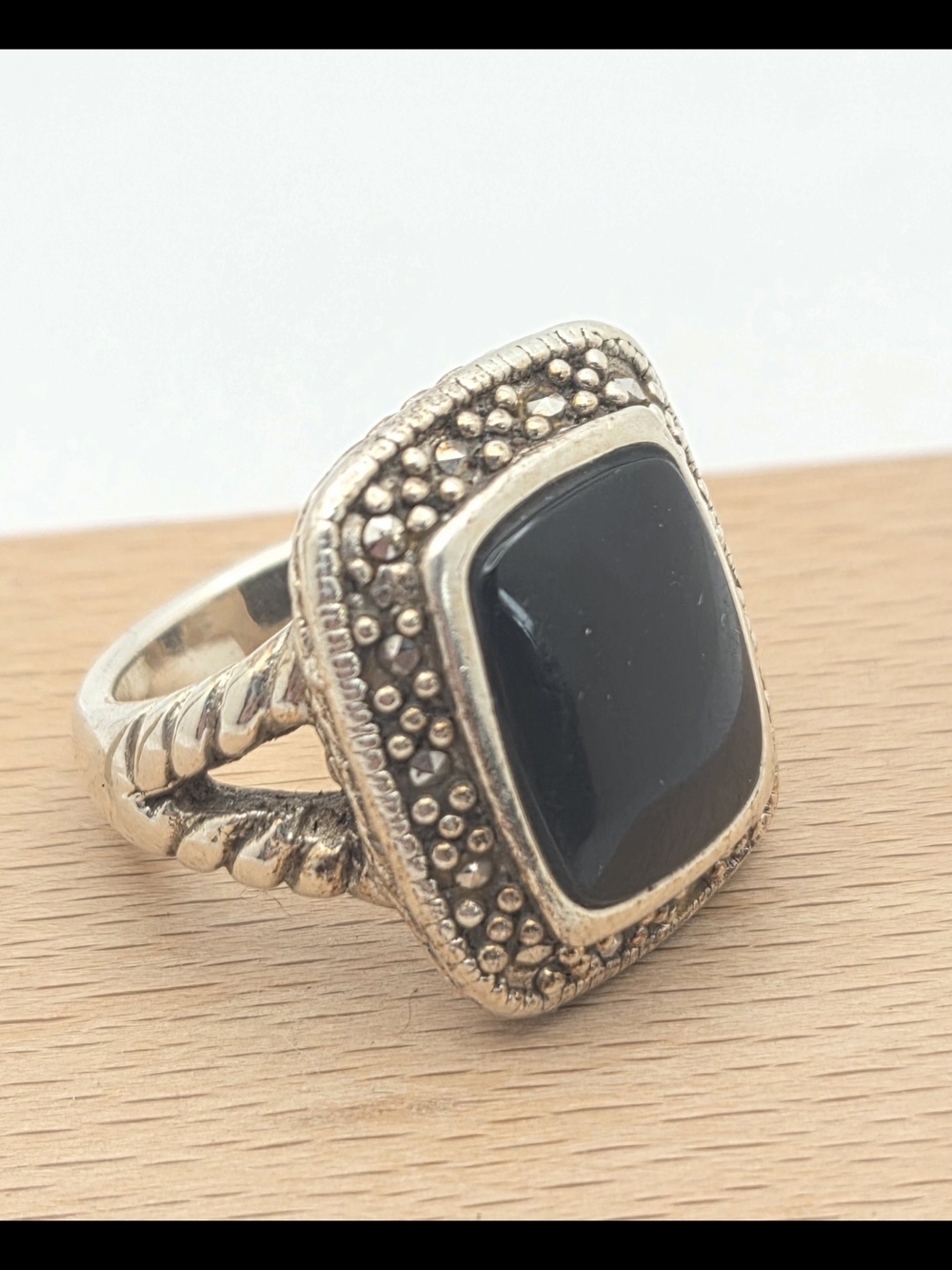 JCM 925 Sterling Silver Black Onyx Marcasite Statement Ring Split Rope Band 7.5